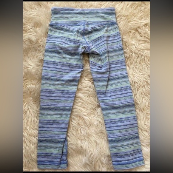 Lululemon wunder under crop III in space dye twist lullaby ray - Picture 1 of 4